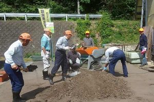 5月18日土づくり