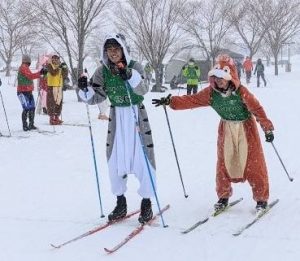 リレー中継着ぐるみ同士